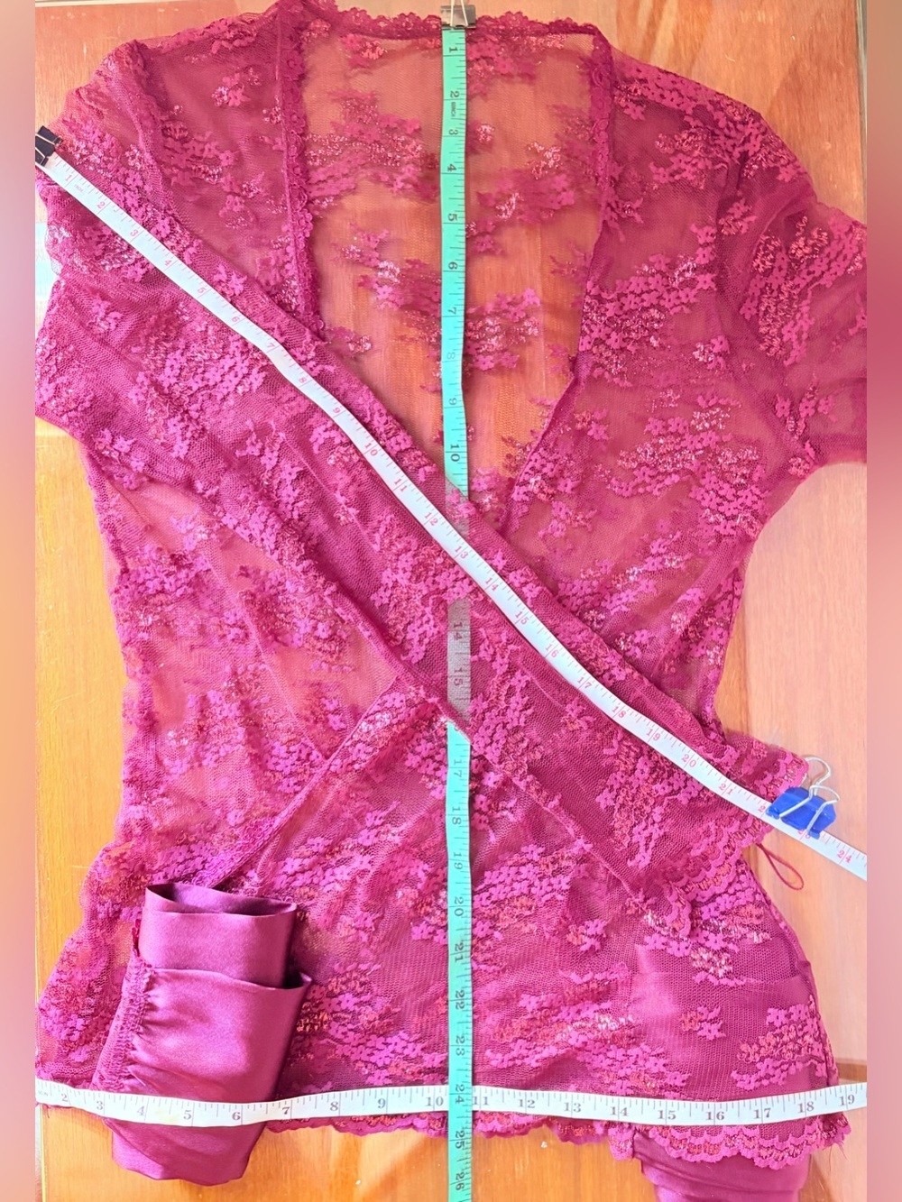 Victoria’s Secret 𝐕𝐈𝐍𝐓𝐀𝐆𝐄 𝐒𝐇𝐄𝐄𝐑 𝐁𝐔𝐑𝐆𝐔𝐍𝐃𝐘 𝐅𝐋𝐎𝐑𝐀𝐋 𝐋𝐀𝐂𝐄 𝐖𝐑𝐀𝐏 𝐁𝐋𝐎𝐔𝐒𝐄 ✨ - Picture 13 of 14